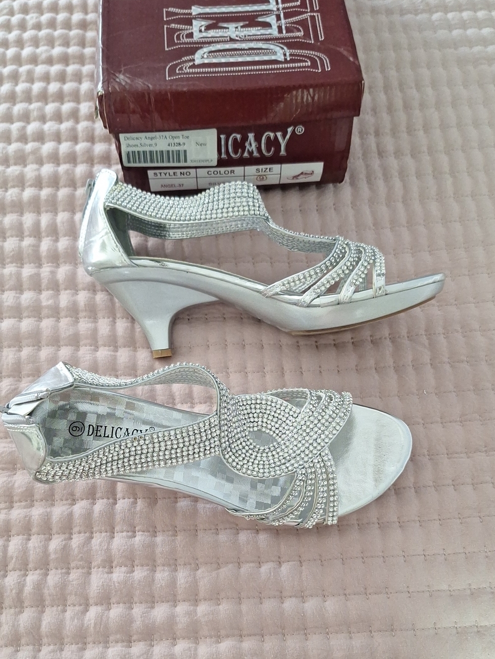 NWT DELICASY ANGEL OPEN TOE SILVER SHOES